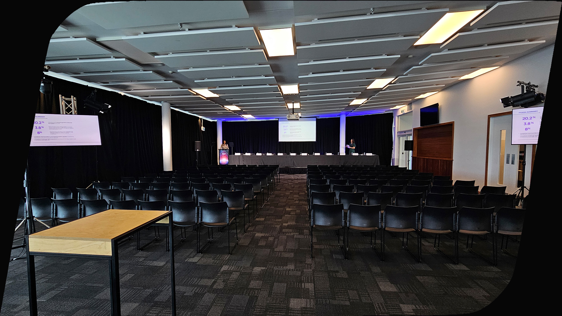 Vidcom supplies AV audio visual equipment and expertise for AGM, Shareholder meetings and Result calls